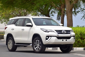 Toyota Fortuner Taxi